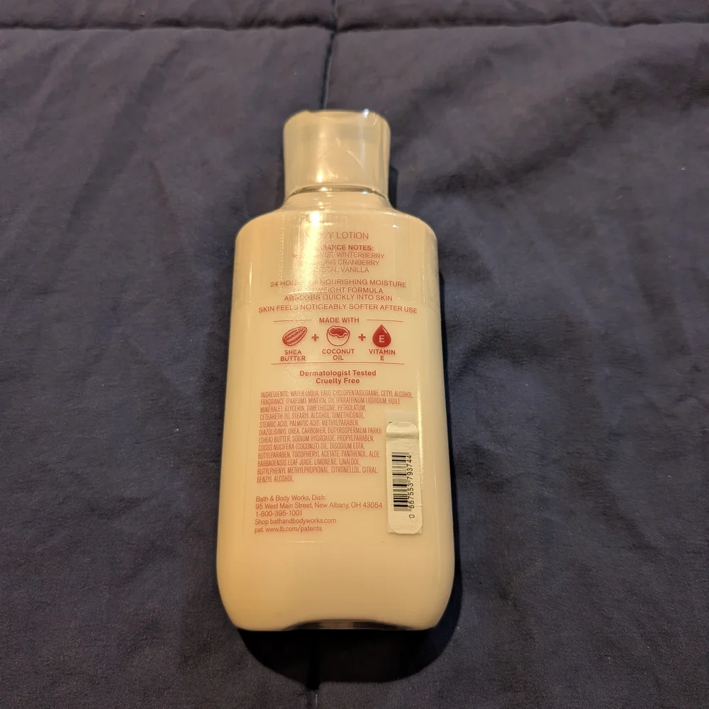 NEW Bath & Body Winterberry Wonder Body Lotion 8‎ fl oz